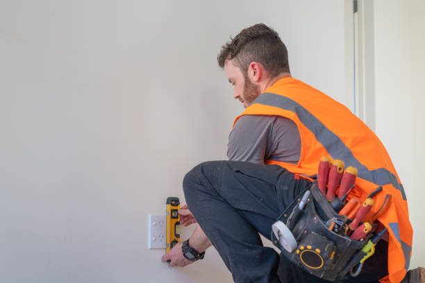 Best Affordable Emergency Electrician  in Monroeville, AL